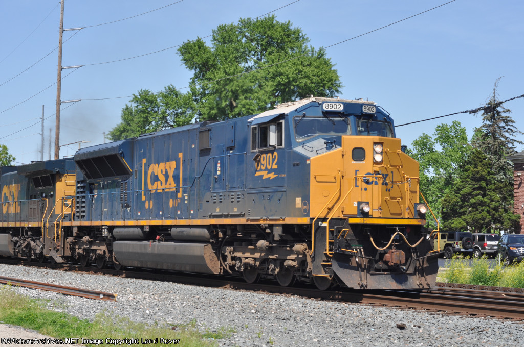 CSXT 8902 South